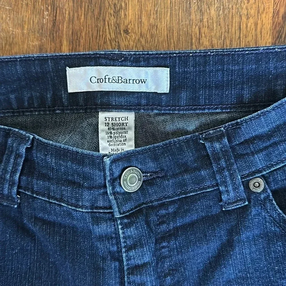 Croft and Barrow stretch blue jeans size 12 short EUC - Picture 2 of 5